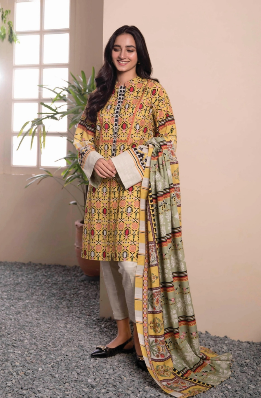 U3P WS23R7 7 Unstitch Digital Printed Khaddar Volume 1 by Sapphire