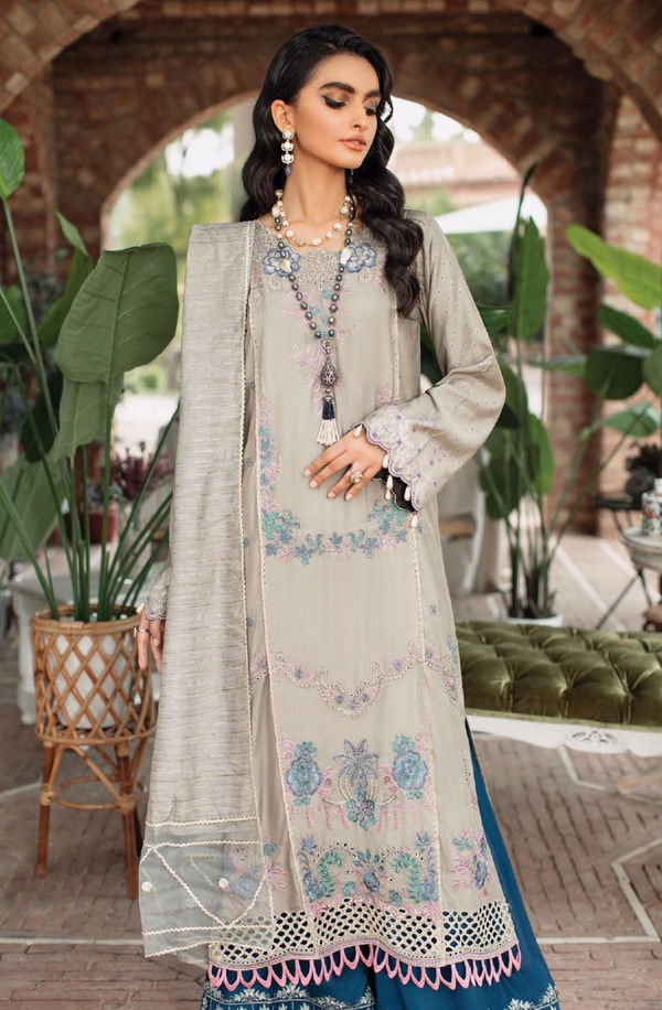 Samima Rjbari RajBari Luxury Collection 2025 – House Of Lawn